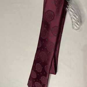 Sophisticated Maroon Floral Tie
